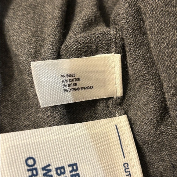 Gray ultra Fine Turtleneck Sweater NWT - Picture 4 of 4